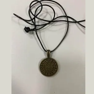 Money Amulet — Immagine 3